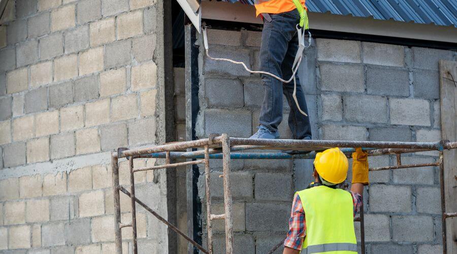 Expert Emergency Roof Repairs services in Hyde Park, UT